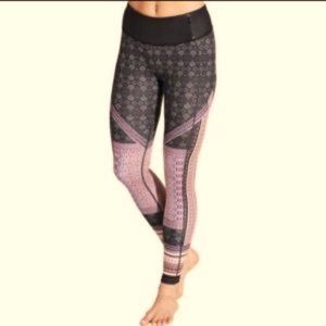 Calia yoga pants by Keri underwood.medallion leggings